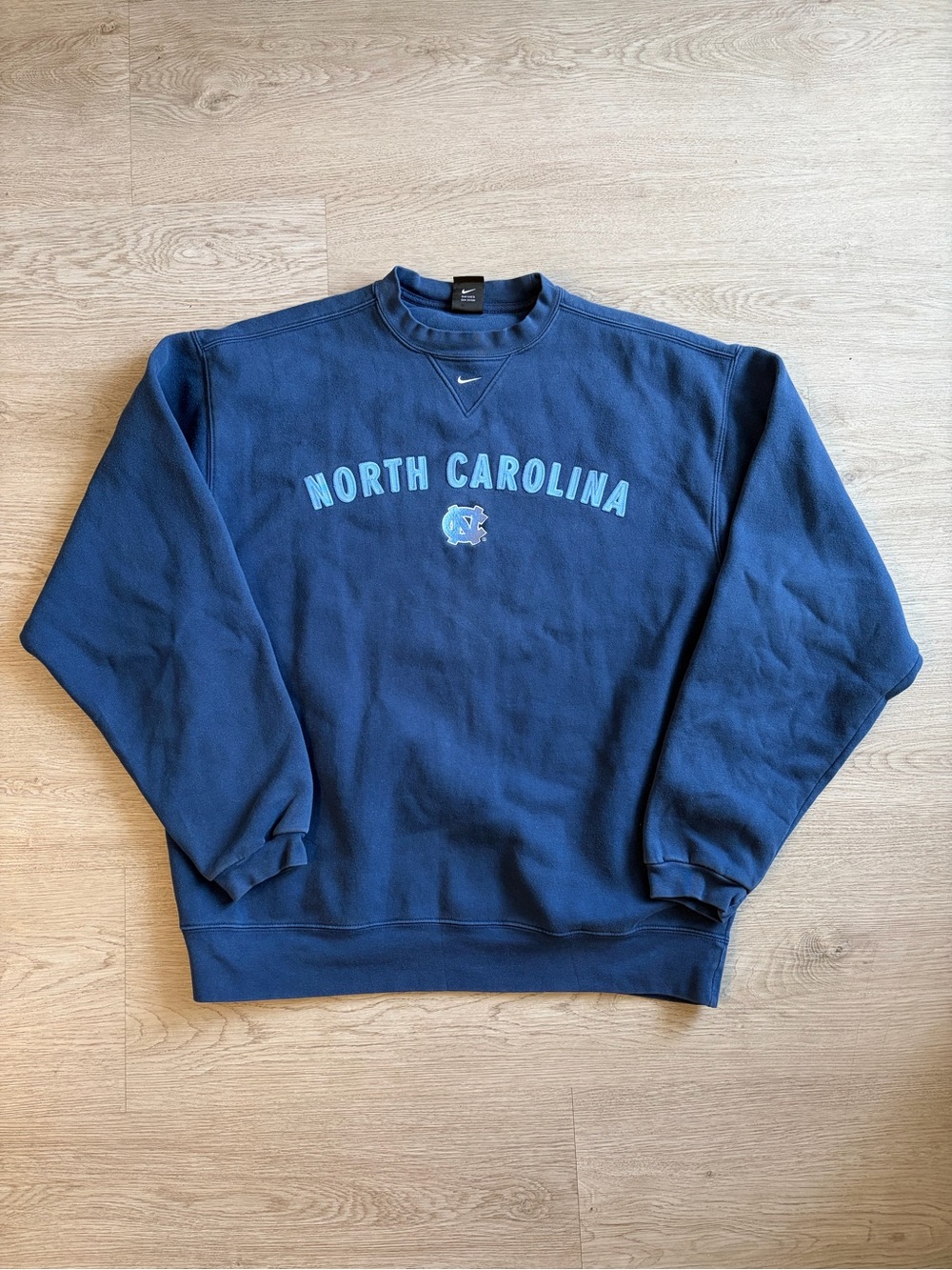Nike North Carolina Tarheels Navy Crewneck Sweatshirt
